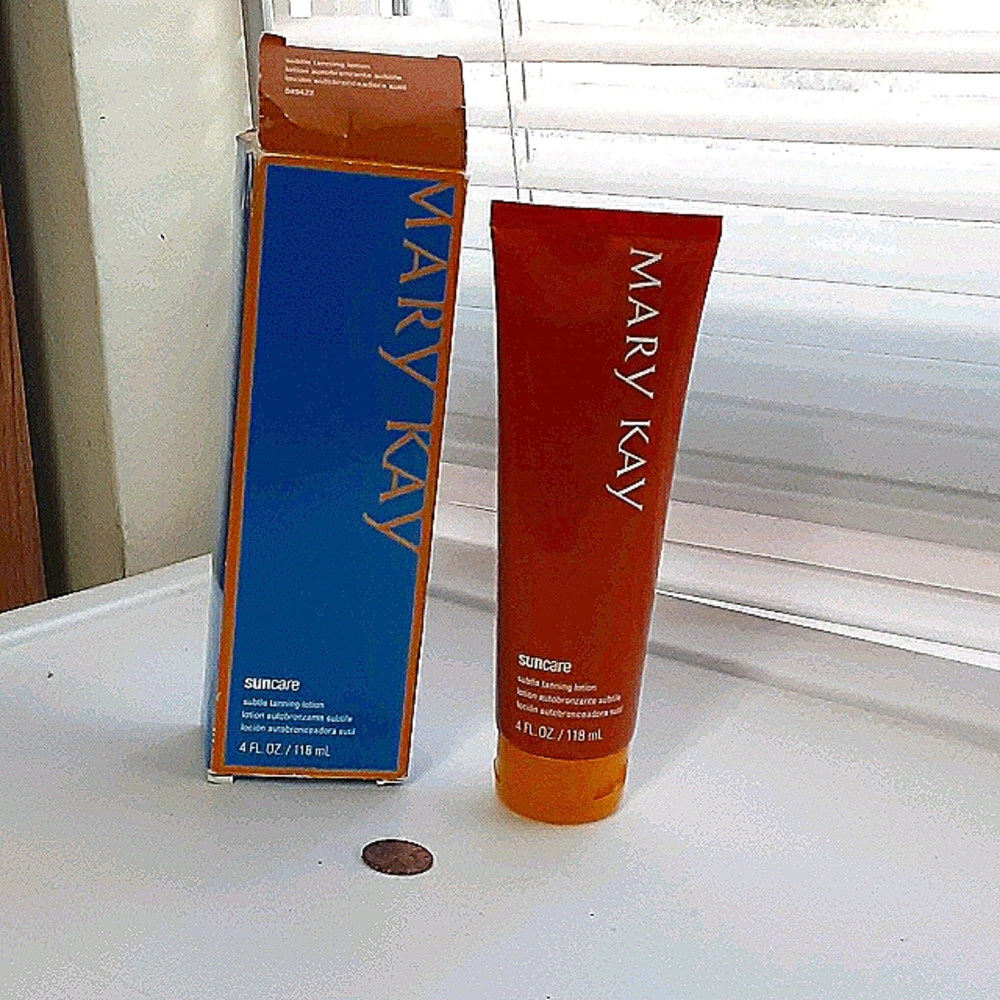 Mary Kay suncare tanning lotion